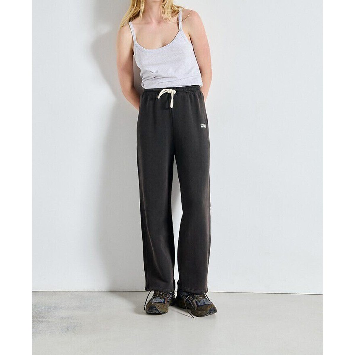 Pantalon jogging IZUBIRD réglisse, AMERICAN VINTAGE