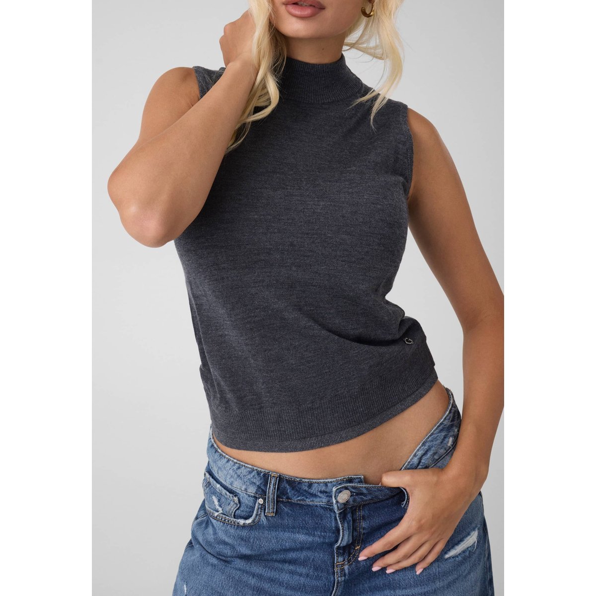 Top En Laine Fil textile gris, GUESS