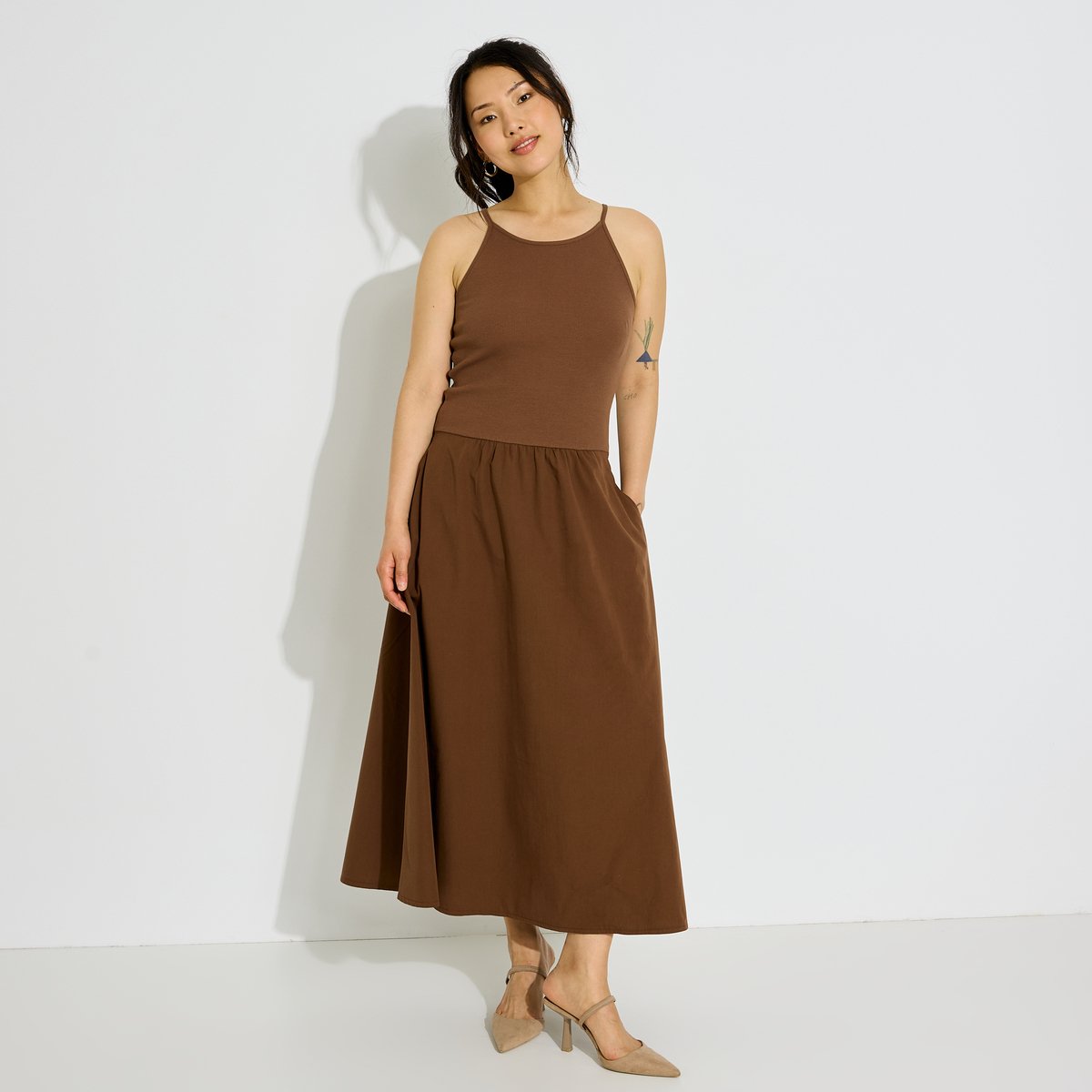 Robe longue bi-matière à fines bretelles marron, GRAIN DE MALICE