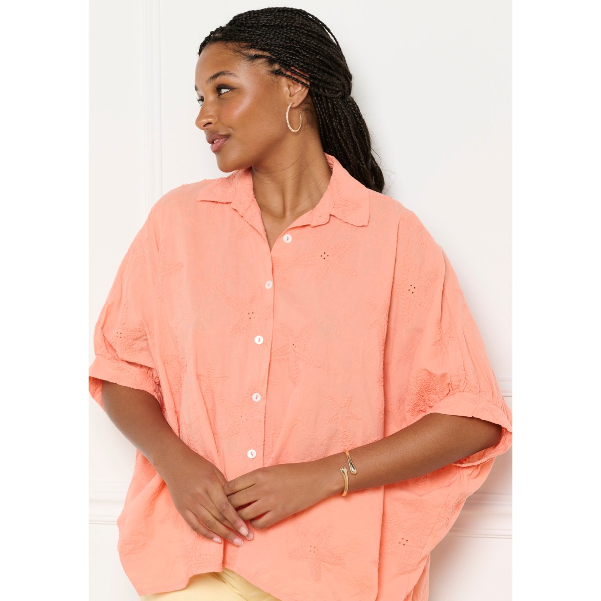 Chemise oversize brodée étoile coral bright, LOLALIZA