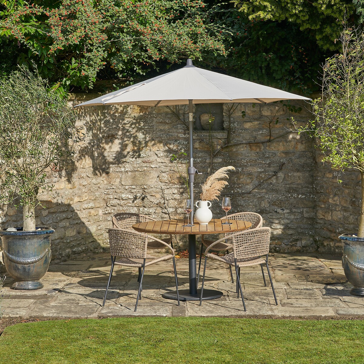 Dakota Outdoor 4 Seater Dining Set beige/natural, SO'HOME