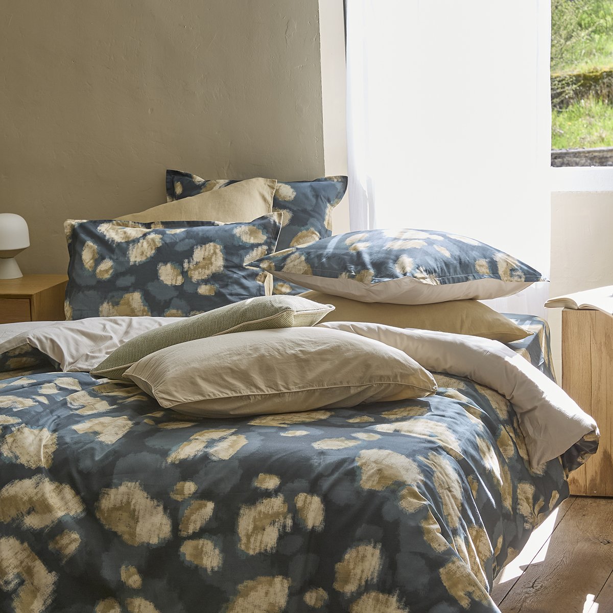 Housse de couette imprimée EN APESANTEUR gris orage, SYLVIE THIRIEZ