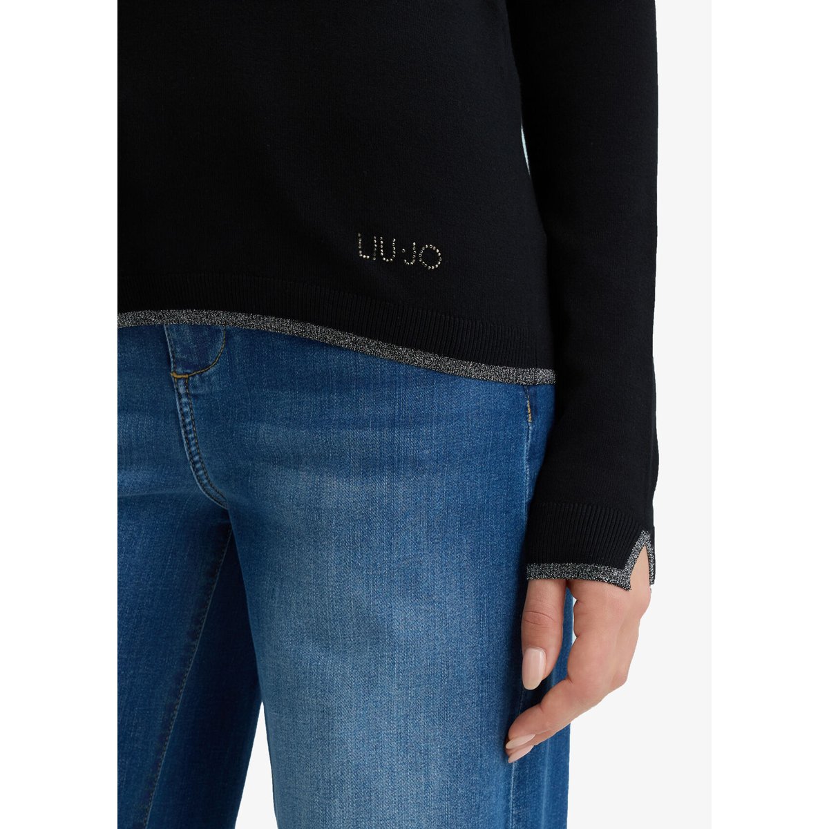Maille avec col V noir, LIU JO
