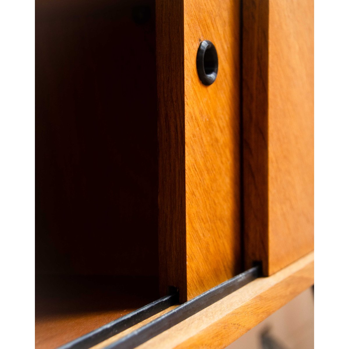 Enfilade en bois Margaret N°757 - Bon état bois foncé, DEBONGOUT