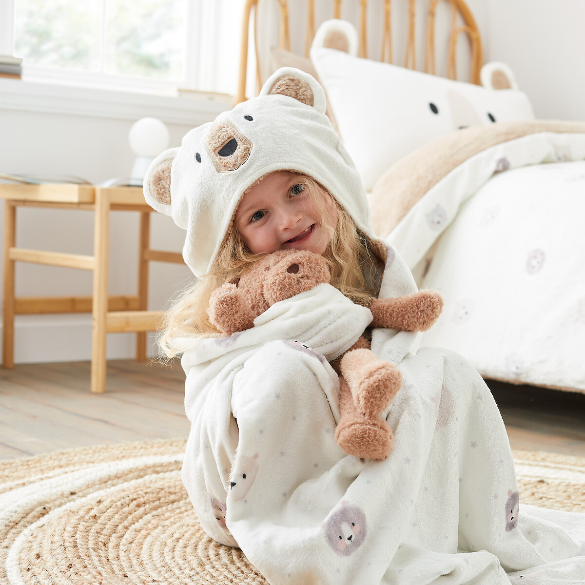 Cosy Bear So Soft Fleece Hooded Blanket natural, CATHERINE LANSFIELD