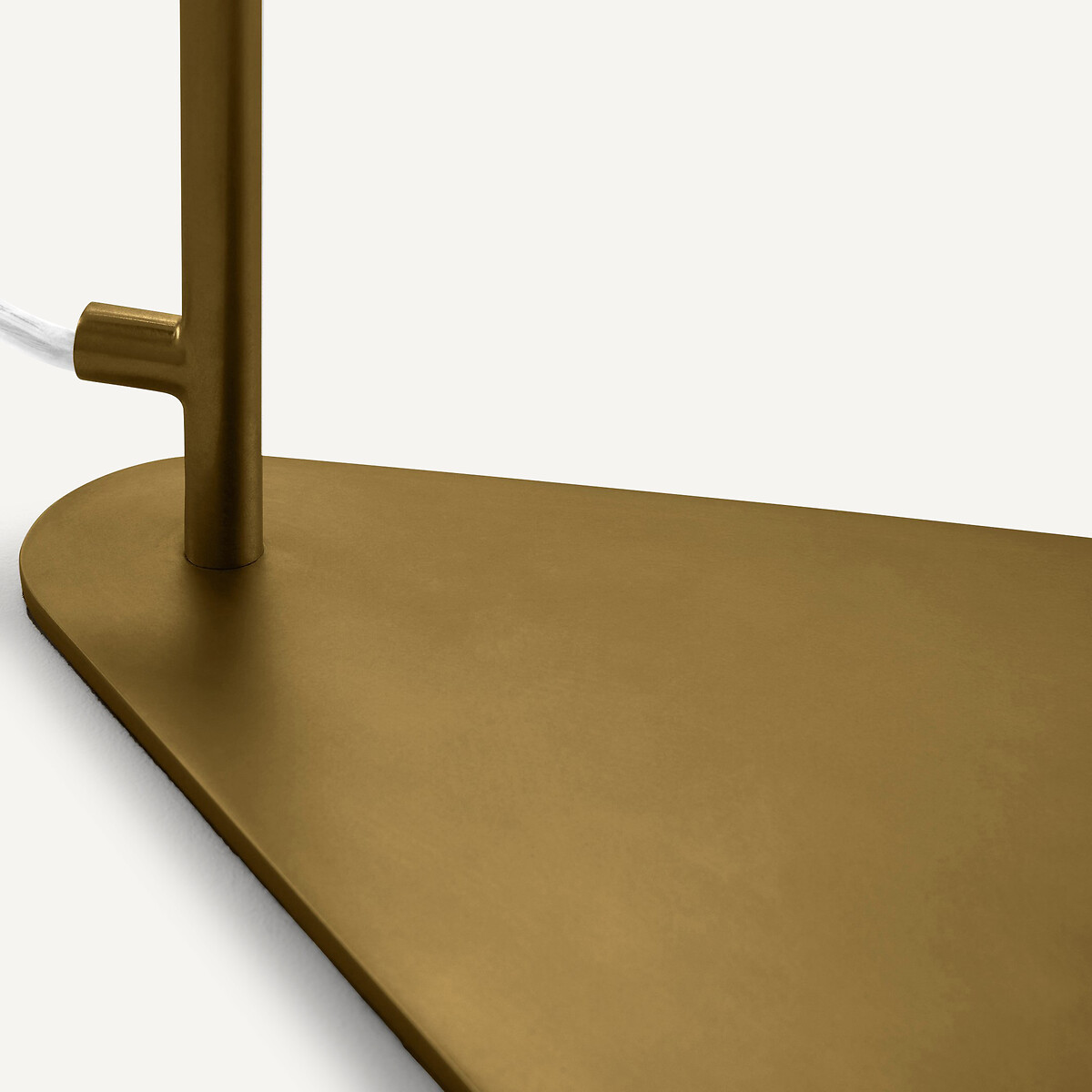 Lampe à poser, laiton et verre ciselé, MISTINGUETT laiton, EMMANUEL GALLINA X AM.PM