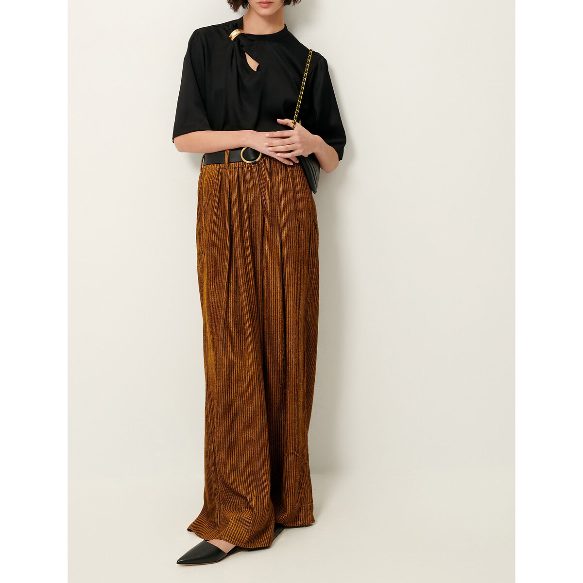Layla Loose-Fitting Blouse black, SESSUN