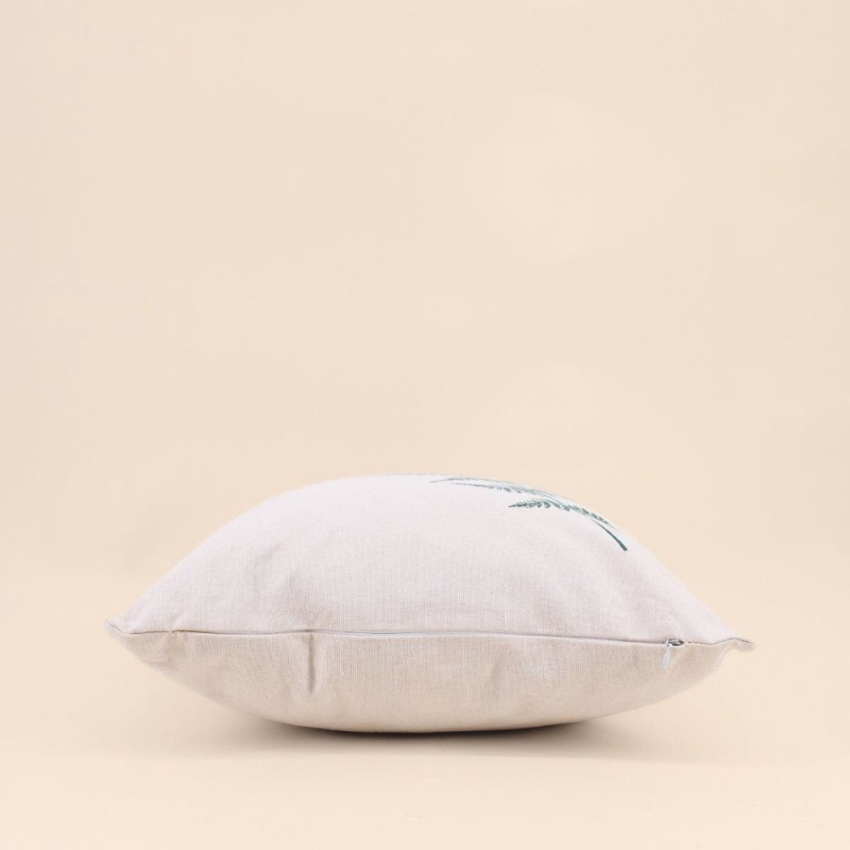 Coussin en coton motif fougère 40x40cm beige, ORNAMI