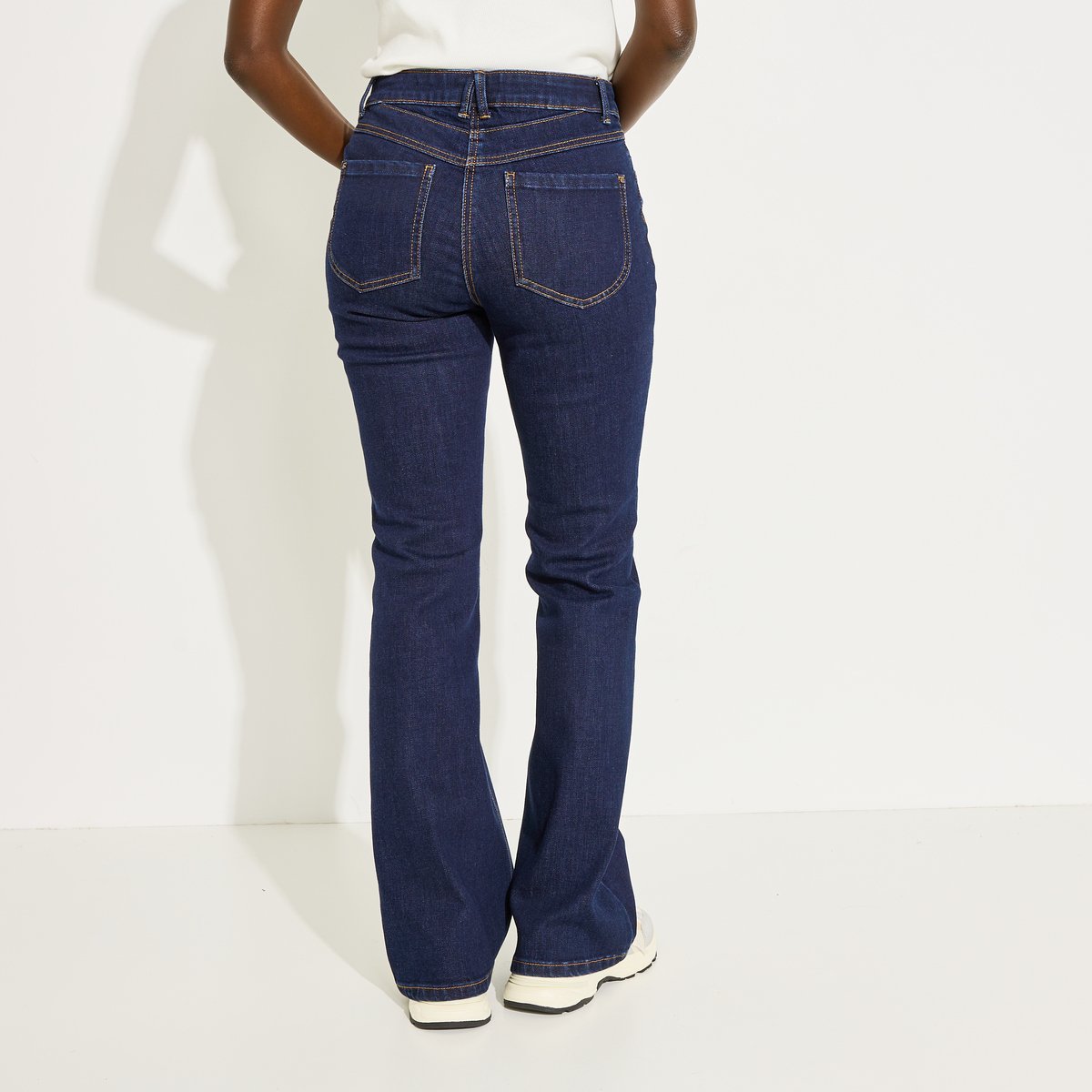 Jean bootcut CALVI B02 bleu brut, GRAIN DE MALICE