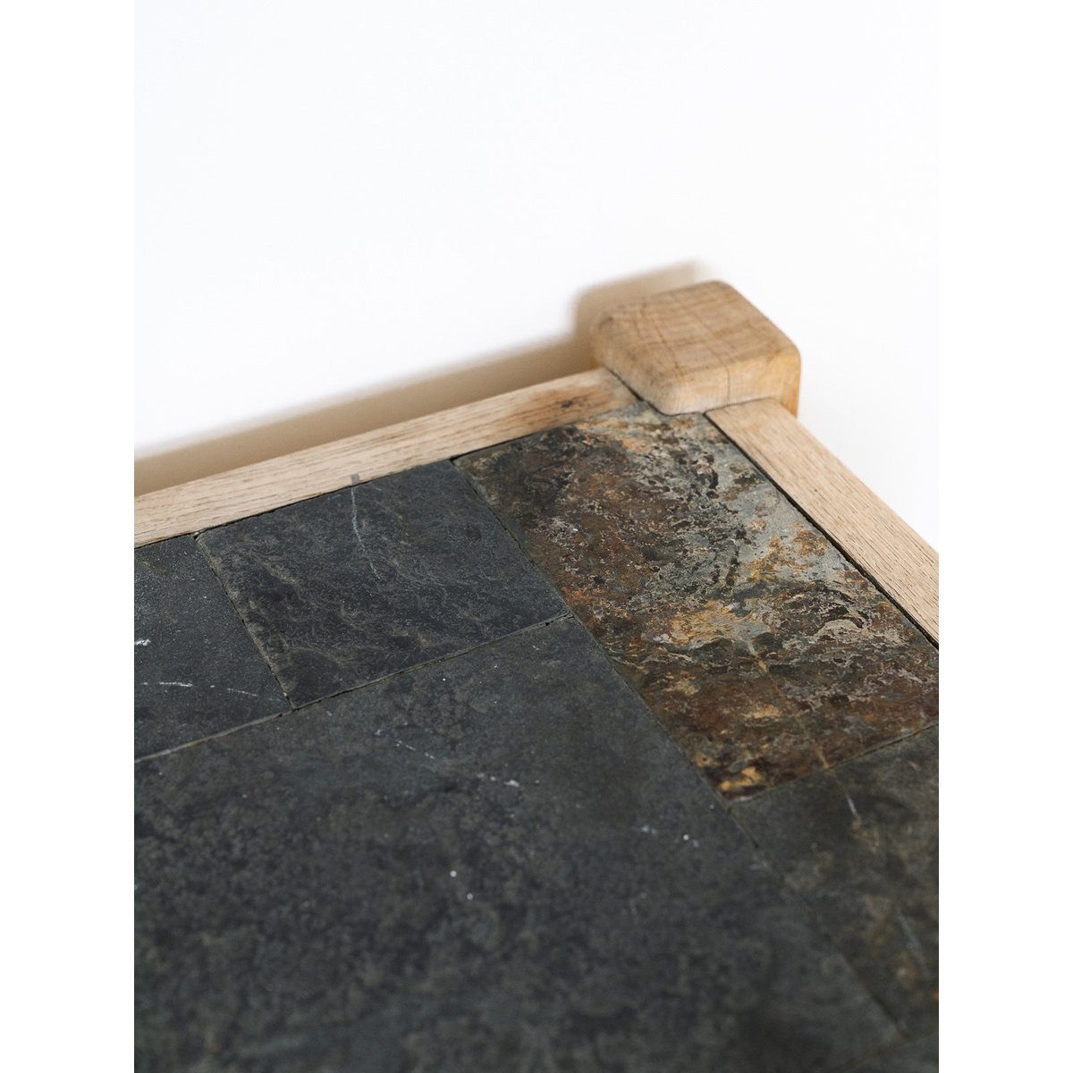 Table basse en ardoise Liv N°269 - Bon état bois, DEBONGOUT