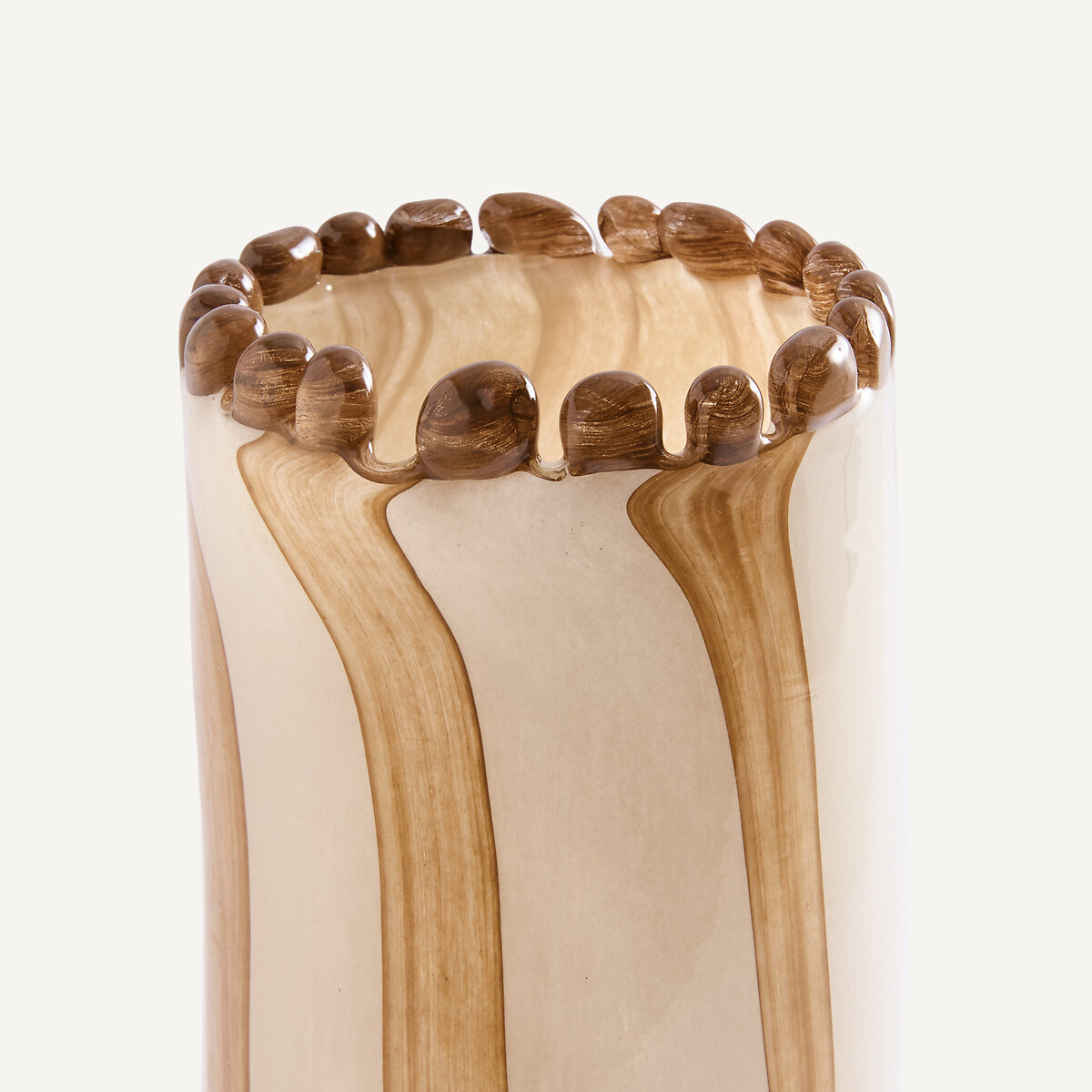 Vase rayé en verre soufflé, hauteur 25 cm, SUGAR ecru/caramel, AM.PM