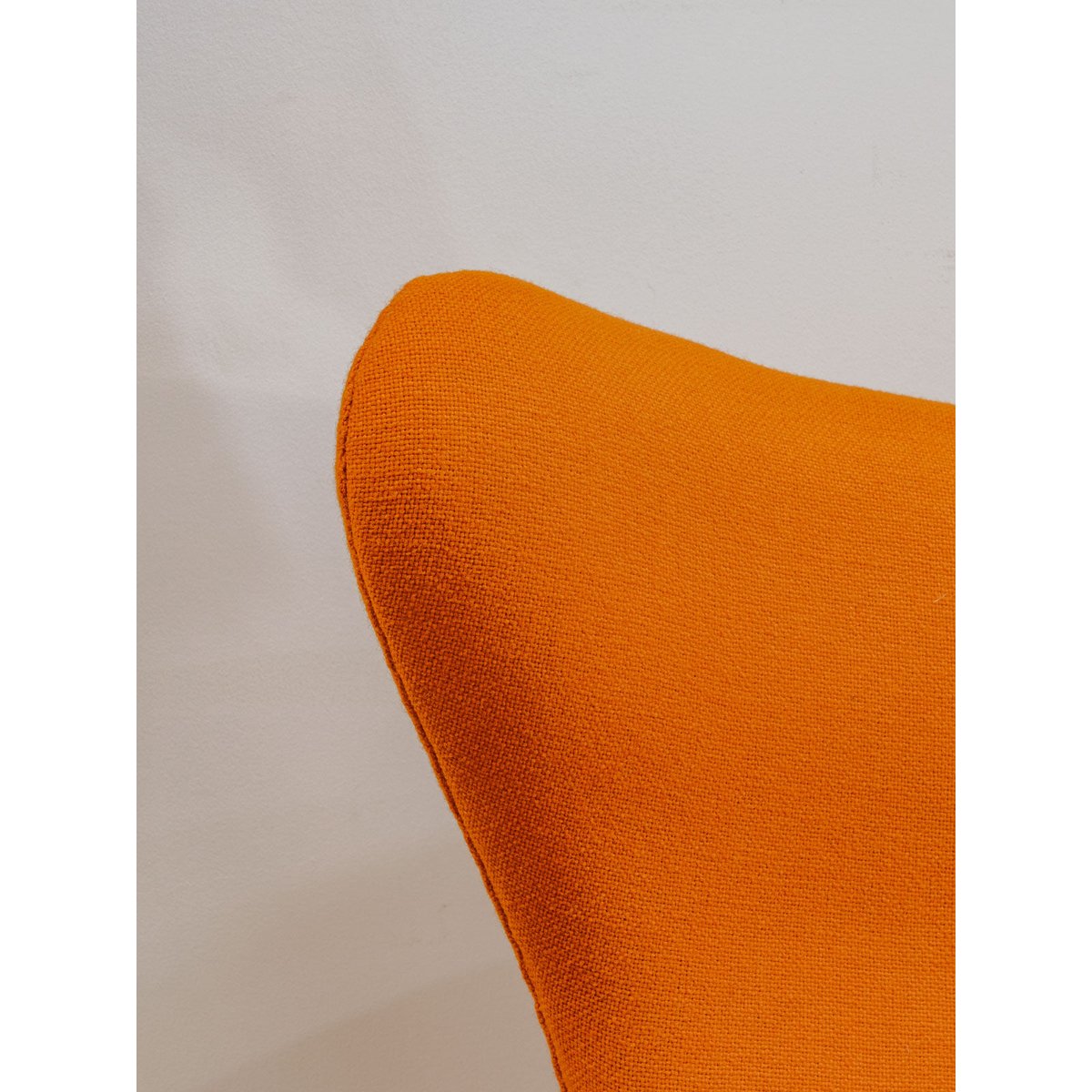 Fauteuil orange Egg Chair Emmanuel N°16 - Bon état argenté, DEBONGOUT