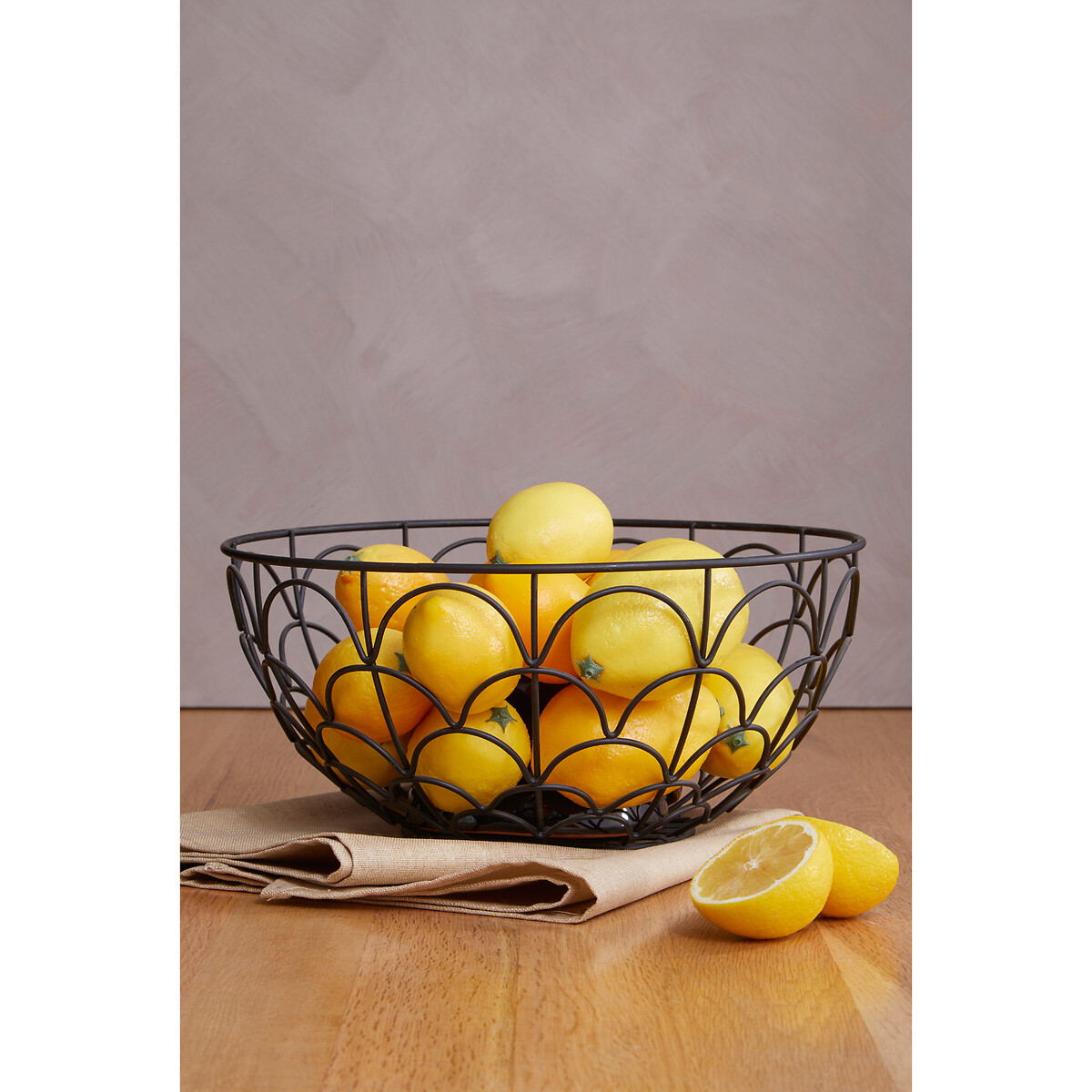 Wire Fruit Basket in Matte Black Finish black, SO'HOME