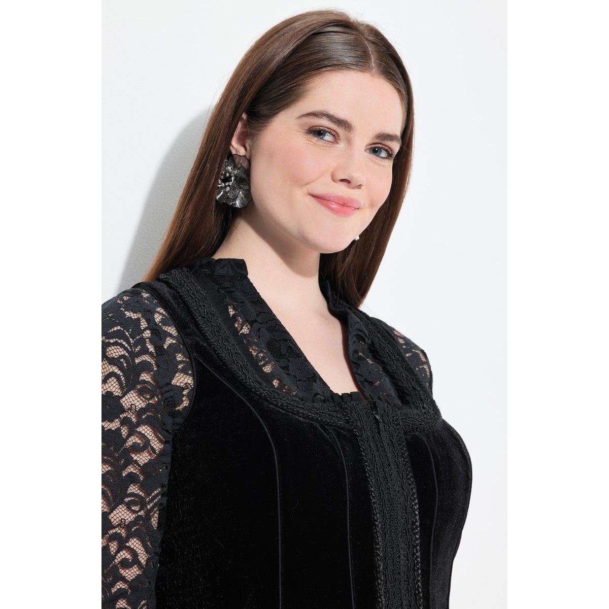 Corsage traditionnel, slim, encolure carrée noir, ULLA POPKEN