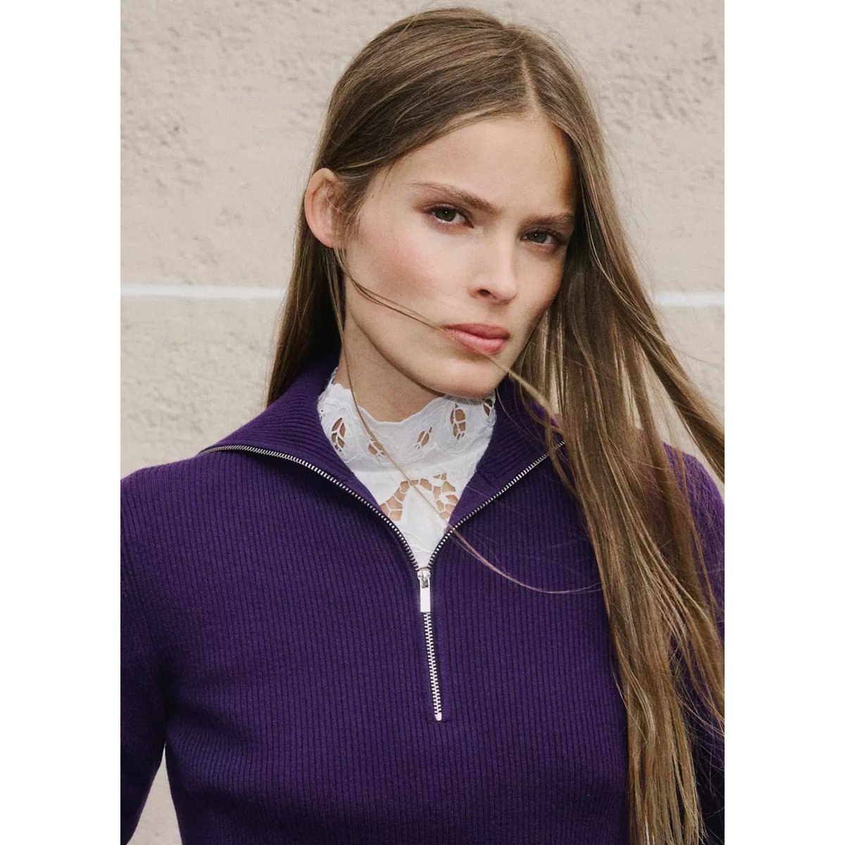 Pull-over zippé maille côtelée pourpre, MANGO