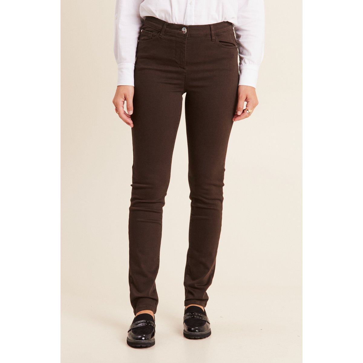 Jean magique ajusté taille standard marron foncé, BREAL