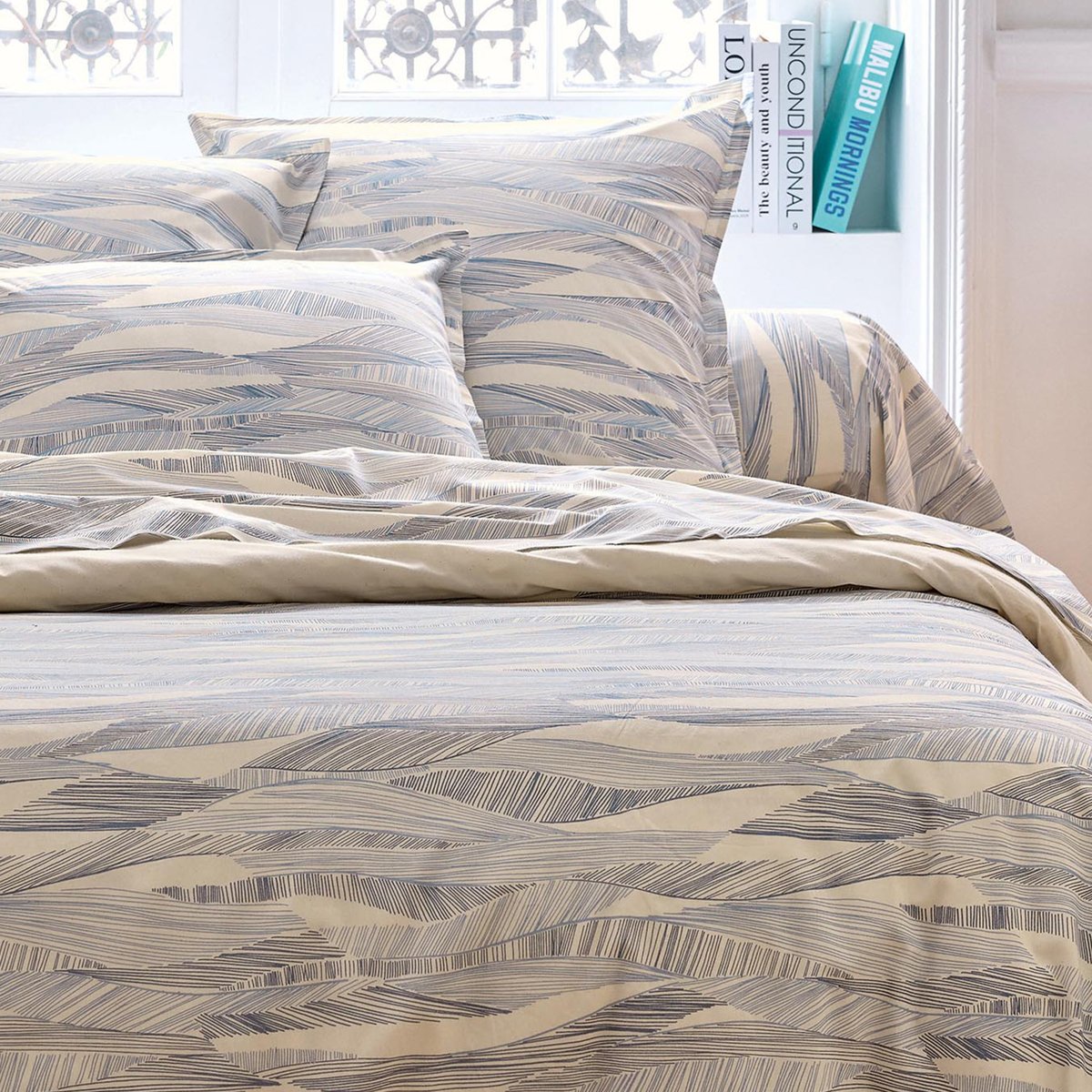 Taie de traversin coton 57 fils motif ondulé bleu, TRADILINGE
