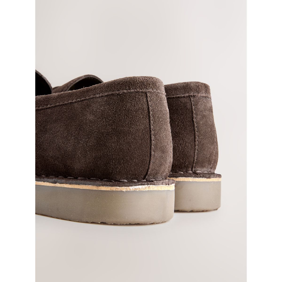 Mocassins décontractés en daim marron, NEXT