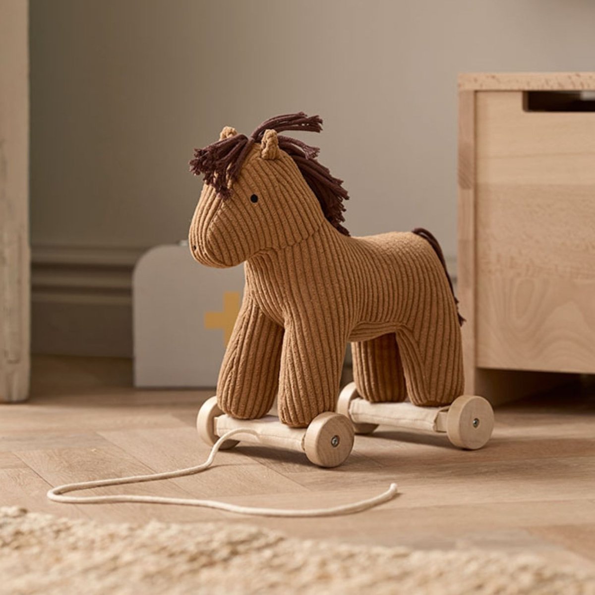 Cheval à tirer marron, noir, KID'S CONCEPT
