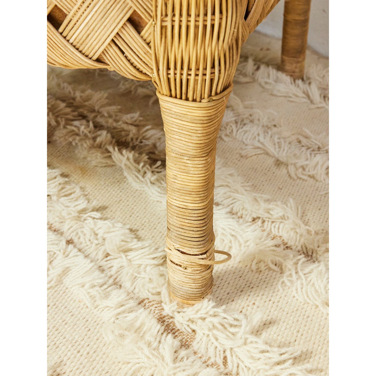 Fauteuil en osier Ernest N°1033 - Bon état bois clair, DEBONGOUT