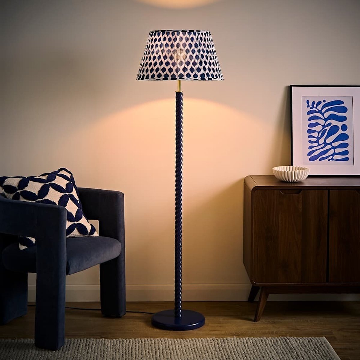 Amalia Twist Floor Lamp with Ikat Taper Shade navy blue, SO'HOME