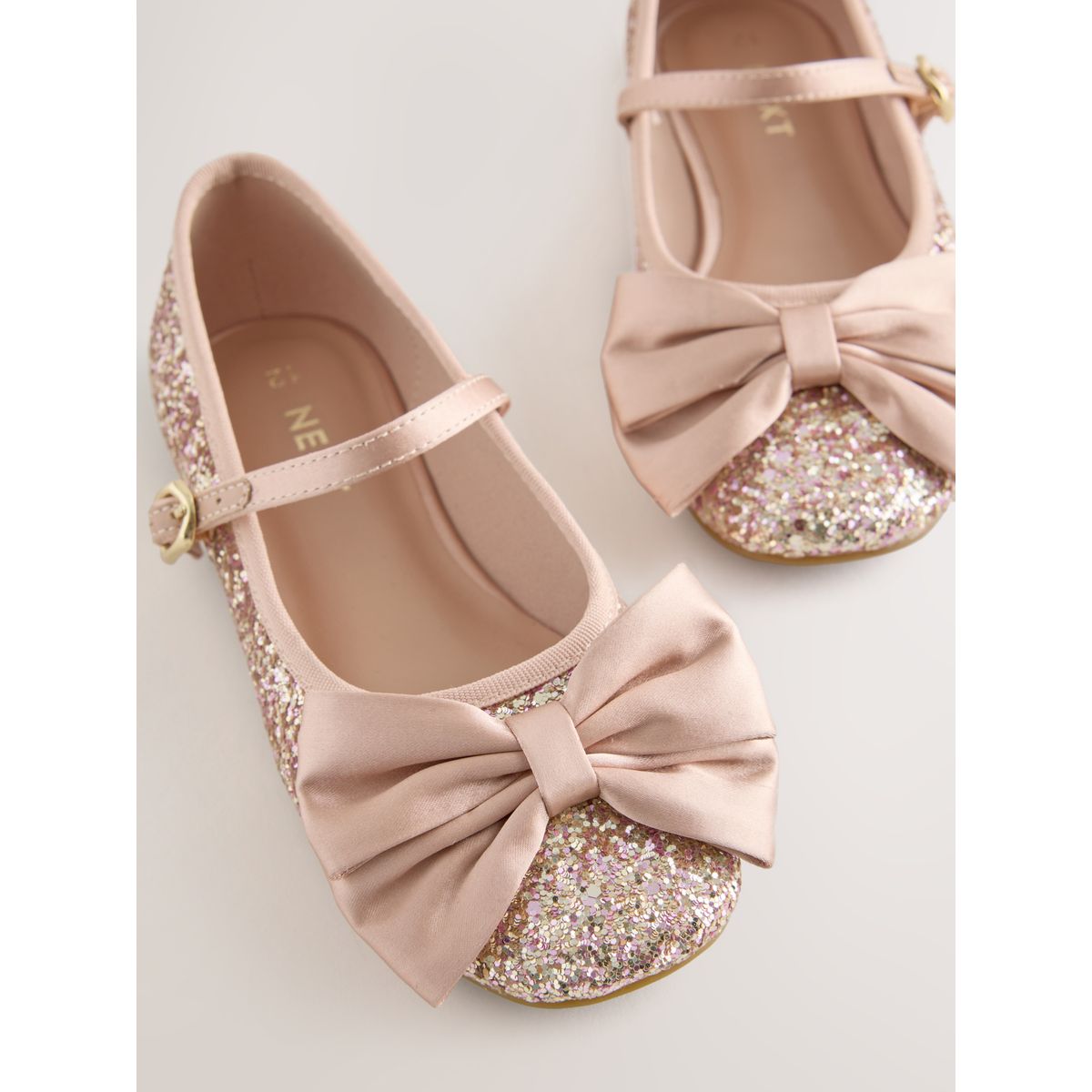 Chaussures avec nœud mary jane or rose, NEXT