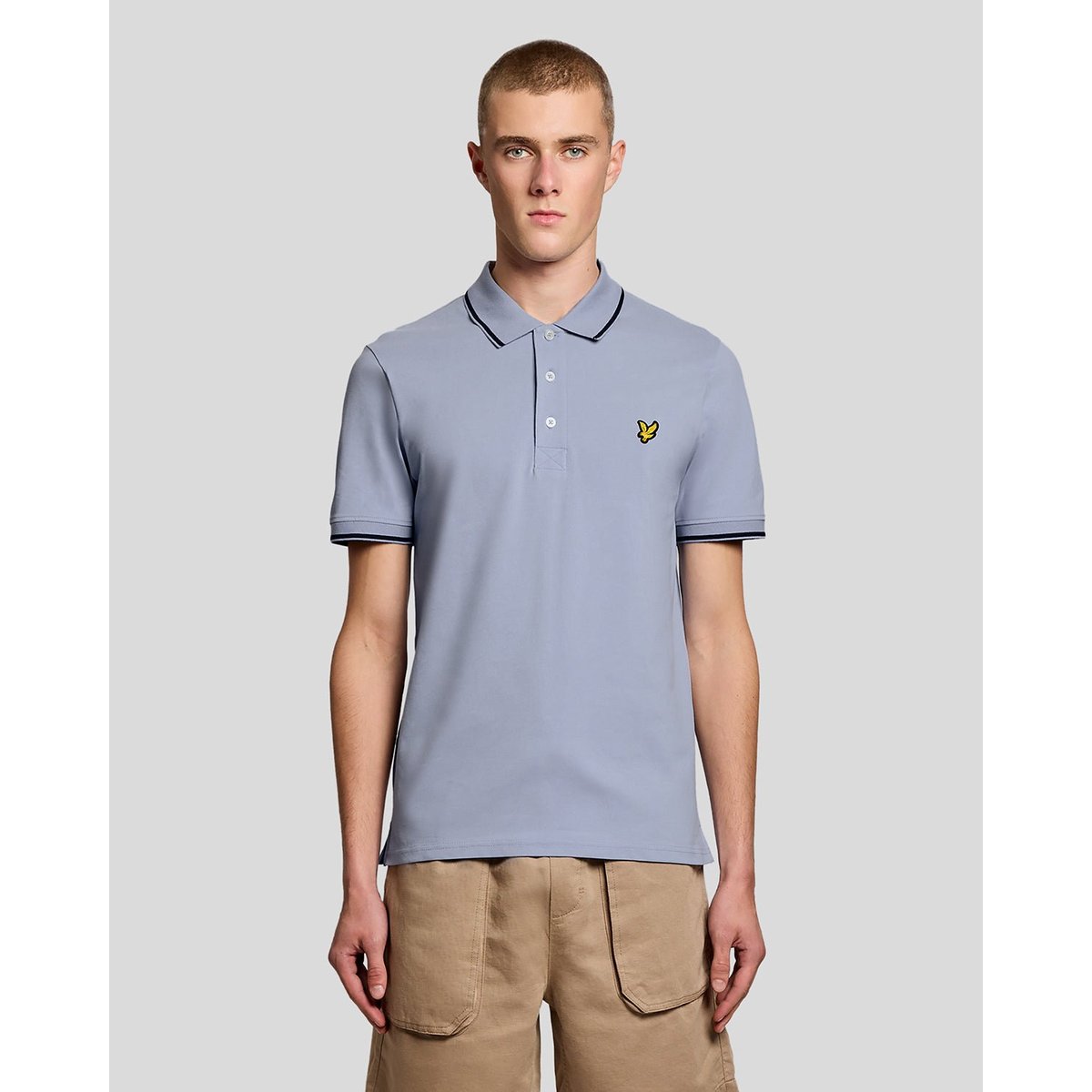 Polo à liserés contrastés bleue bulle/ jais noir, LYLE & SCOTT