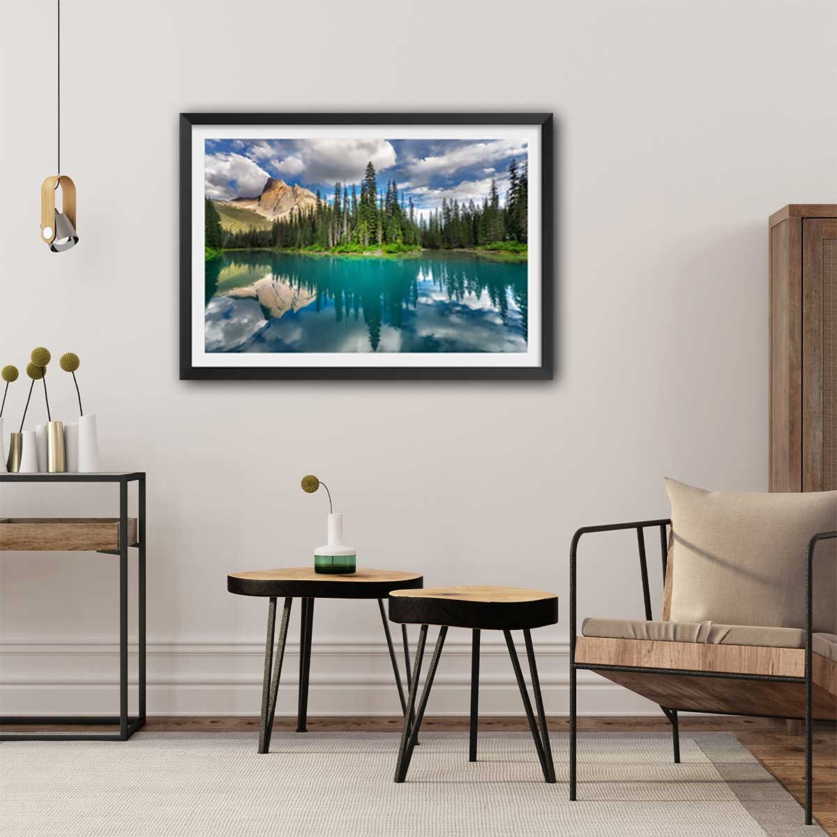Affiche lac bleu éméraude affiche + cadre en bois - noir, HEXOA