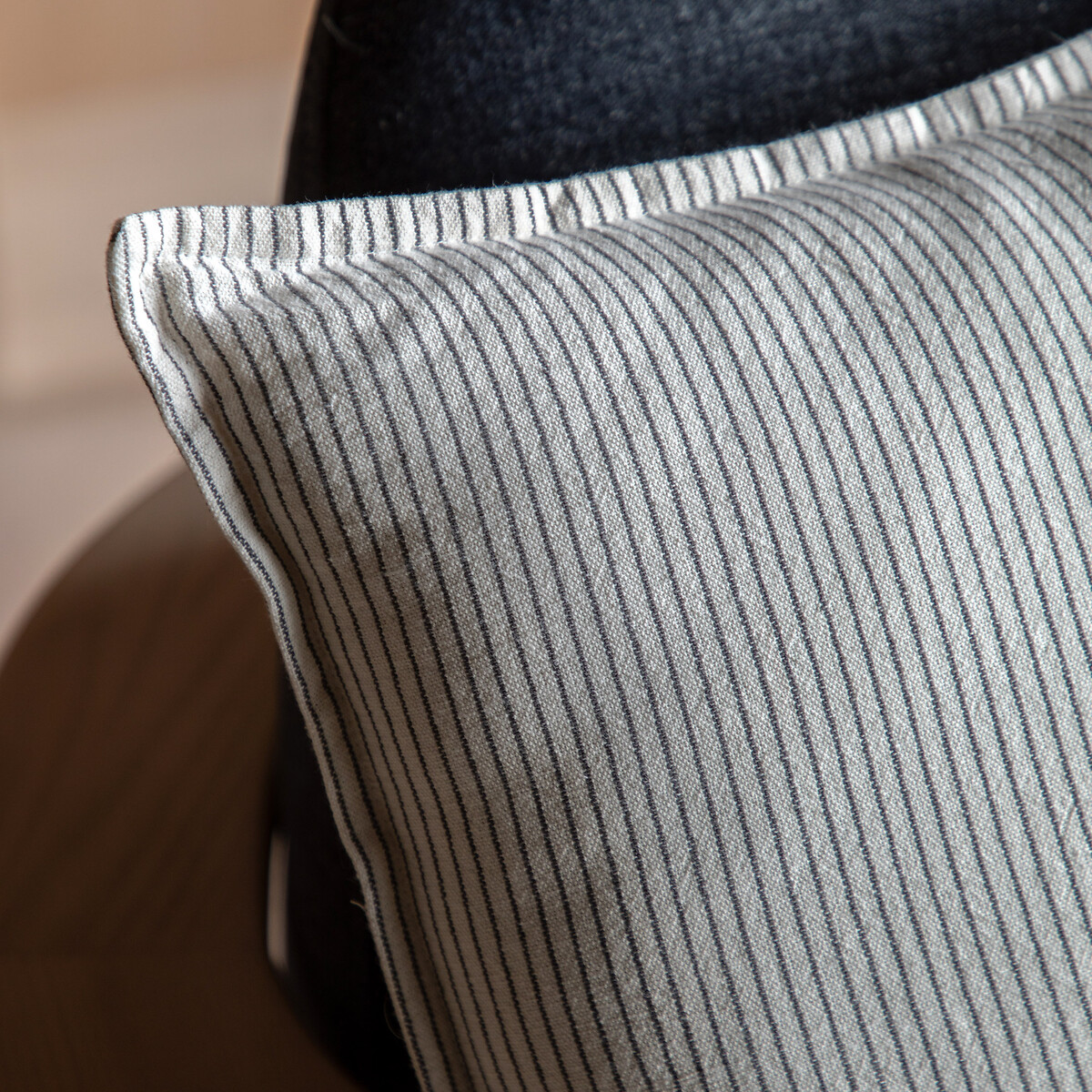 Fairmont Woven Stripe Cushion cream, ÉDITÉ