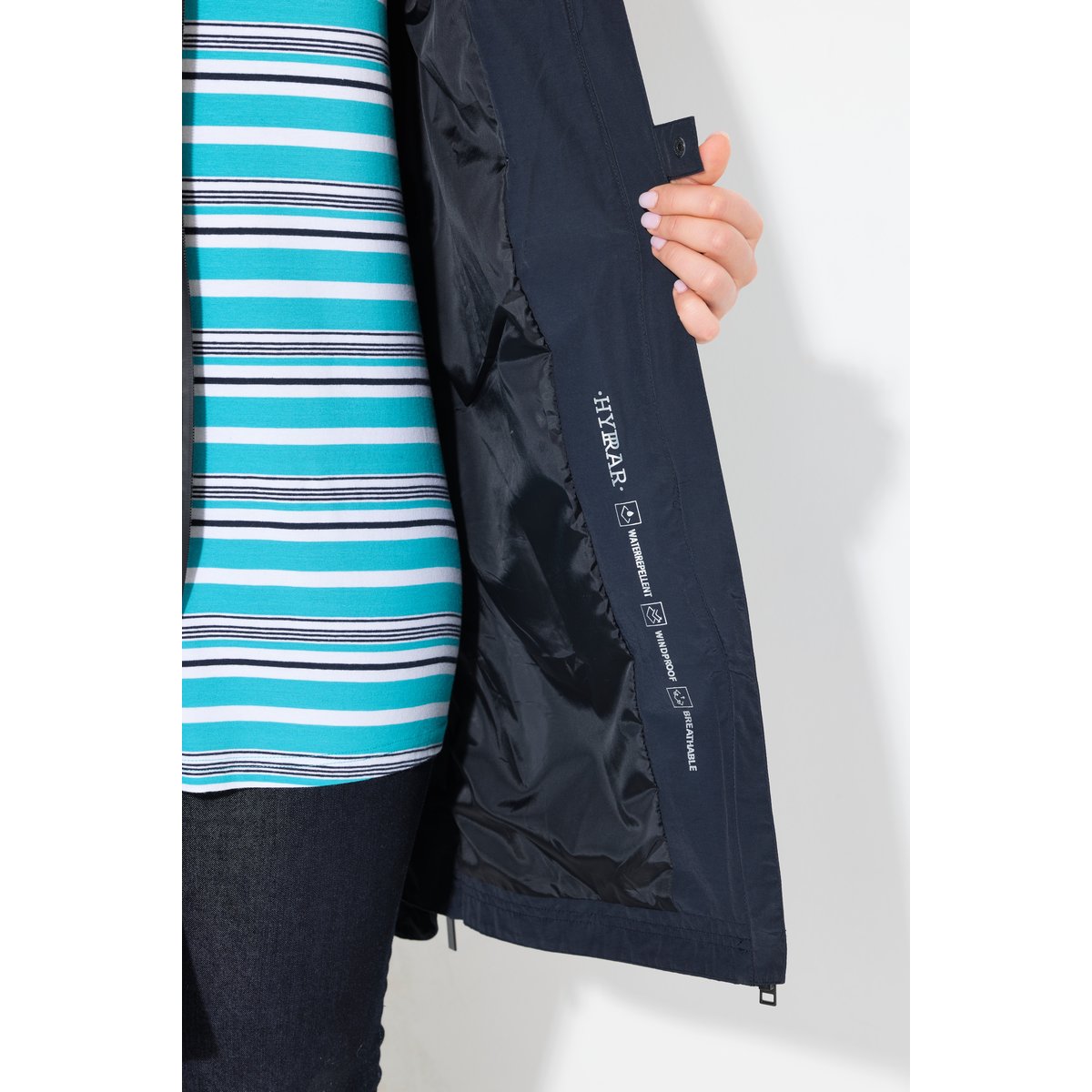 Parka à capuche. Fentes latérales zippées. marine, ULLA POPKEN