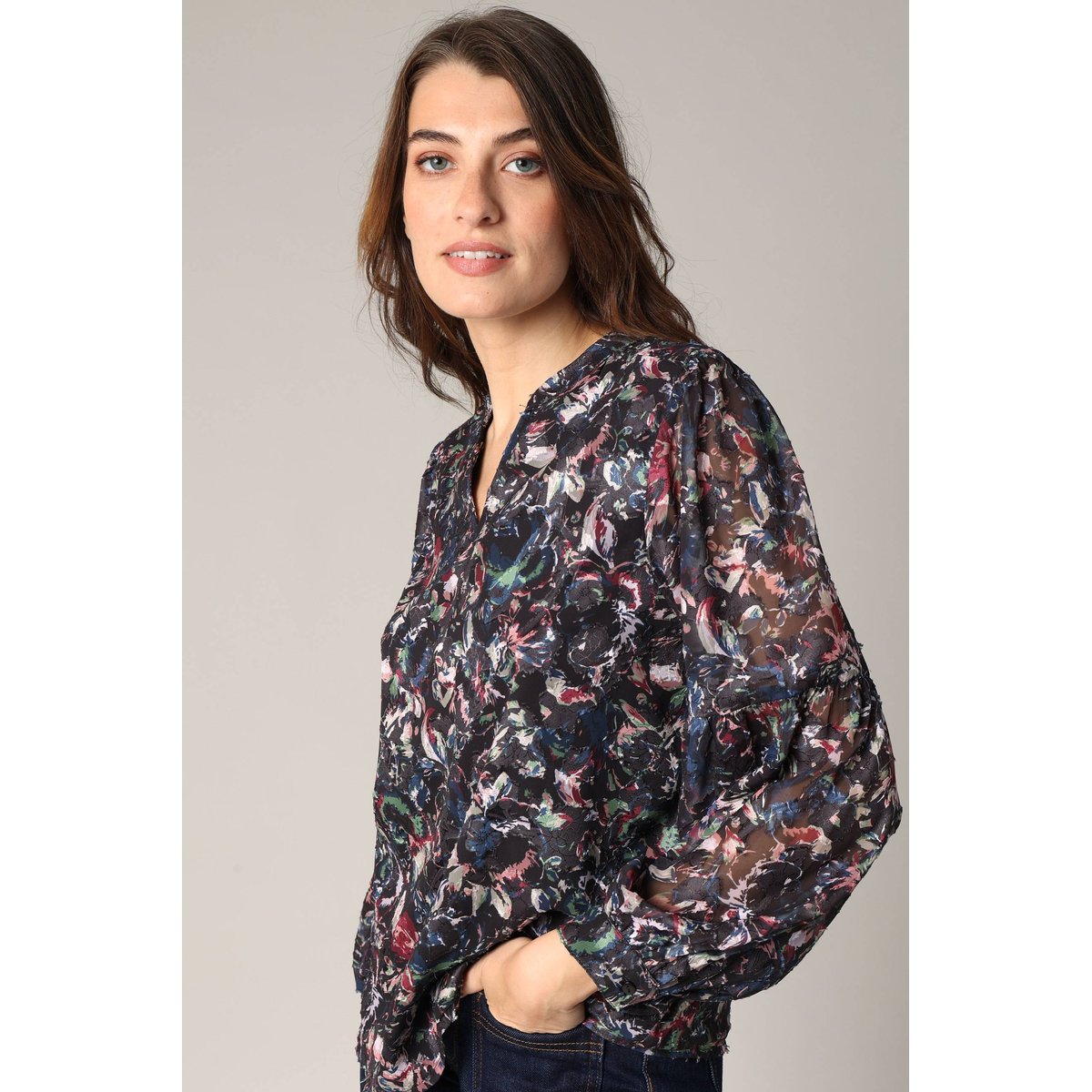 Blouse fluide à imprimé floral MANUELLA black, DEELUXE