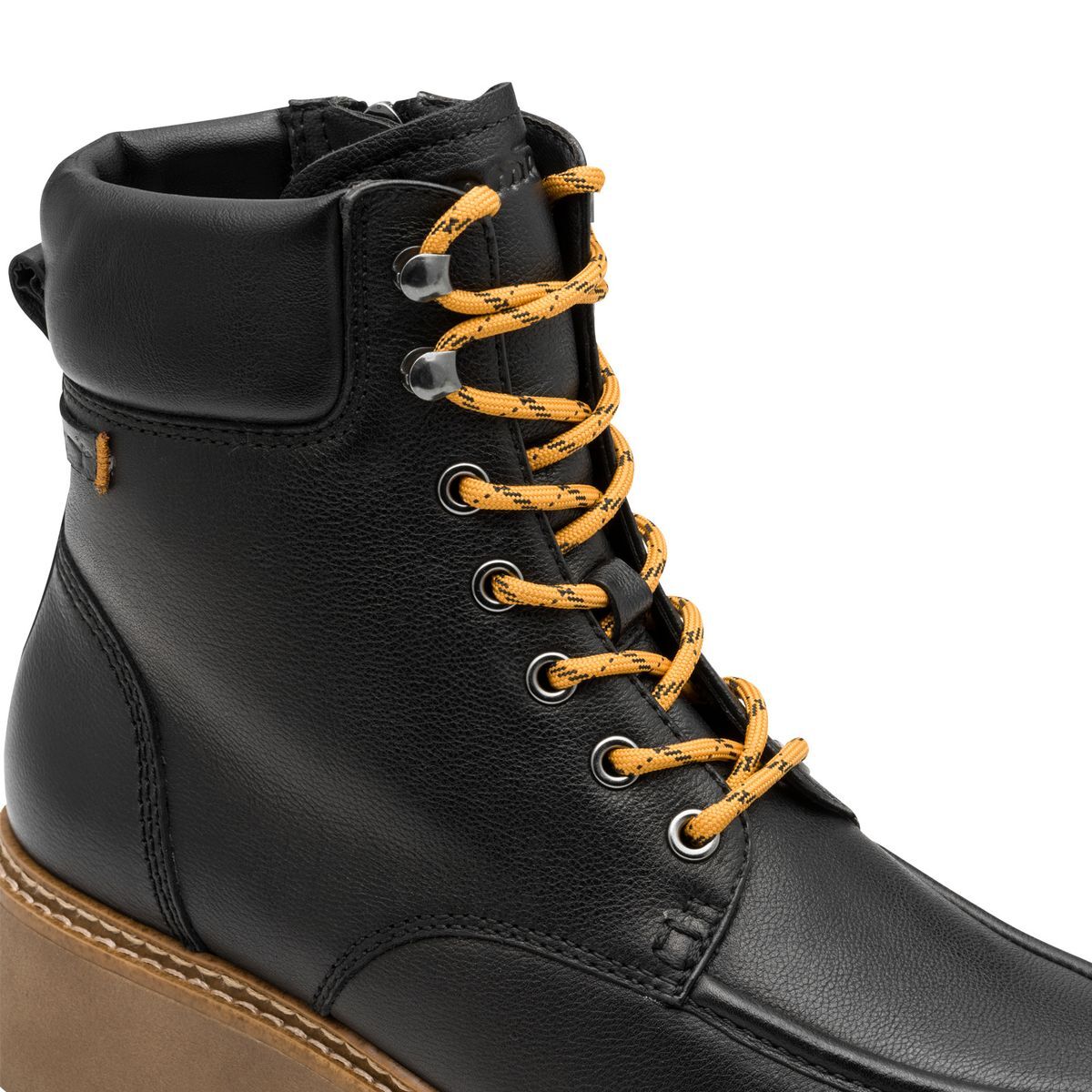 Bottine en cuir noir cuir, TAMARIS