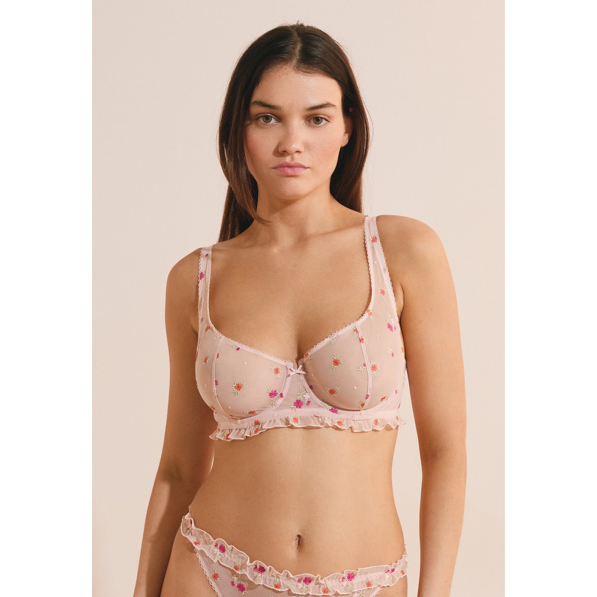 Soutien-gorge avec broderie FREESIA imp fond rose, ETAM