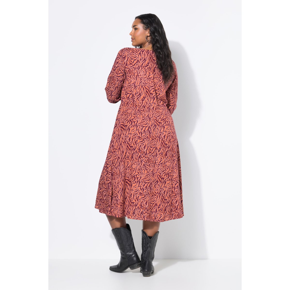 Robe maxi coupe trapèze à imprimé zébré rouge vin, STUDIO UNTOLD