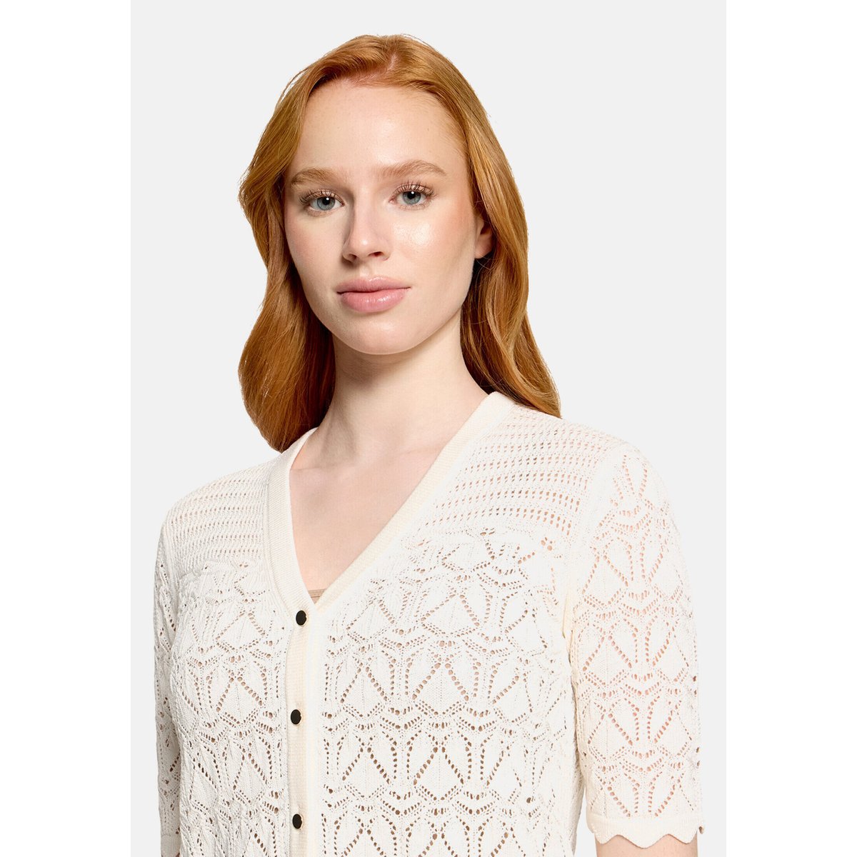 Cardigan en maille d'été à encolure en v bright gardenia, VERA MONT