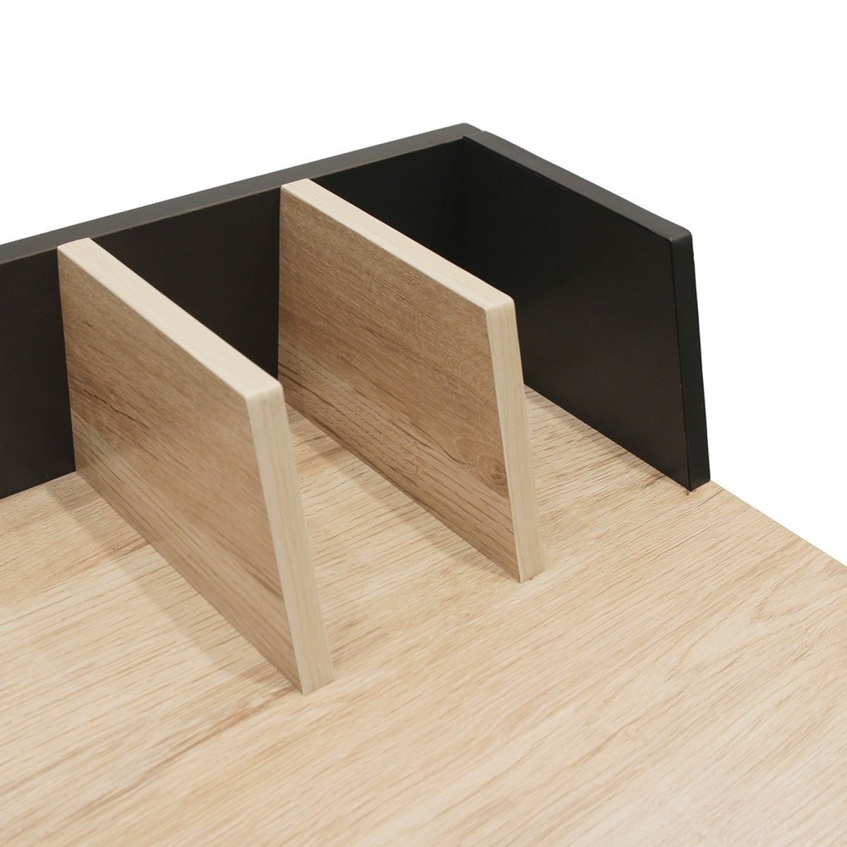 Bureau Brice Gris gris, DECORATIE