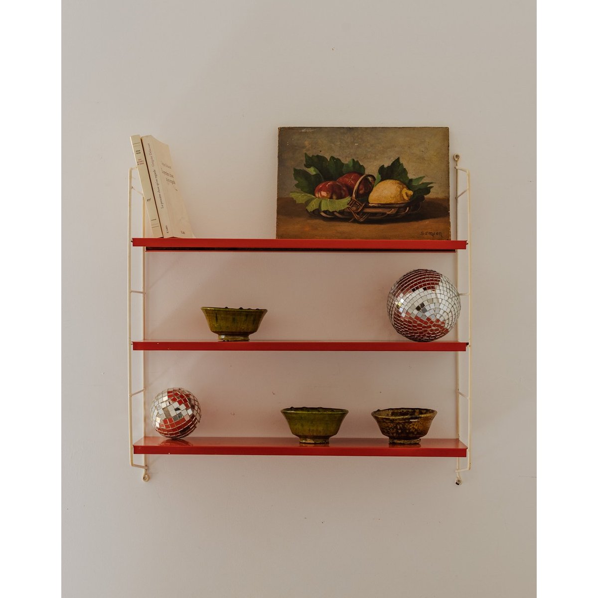 Étagère murale en métal laqué Isabelle N°275 - Bon état orange, DEBONGOUT