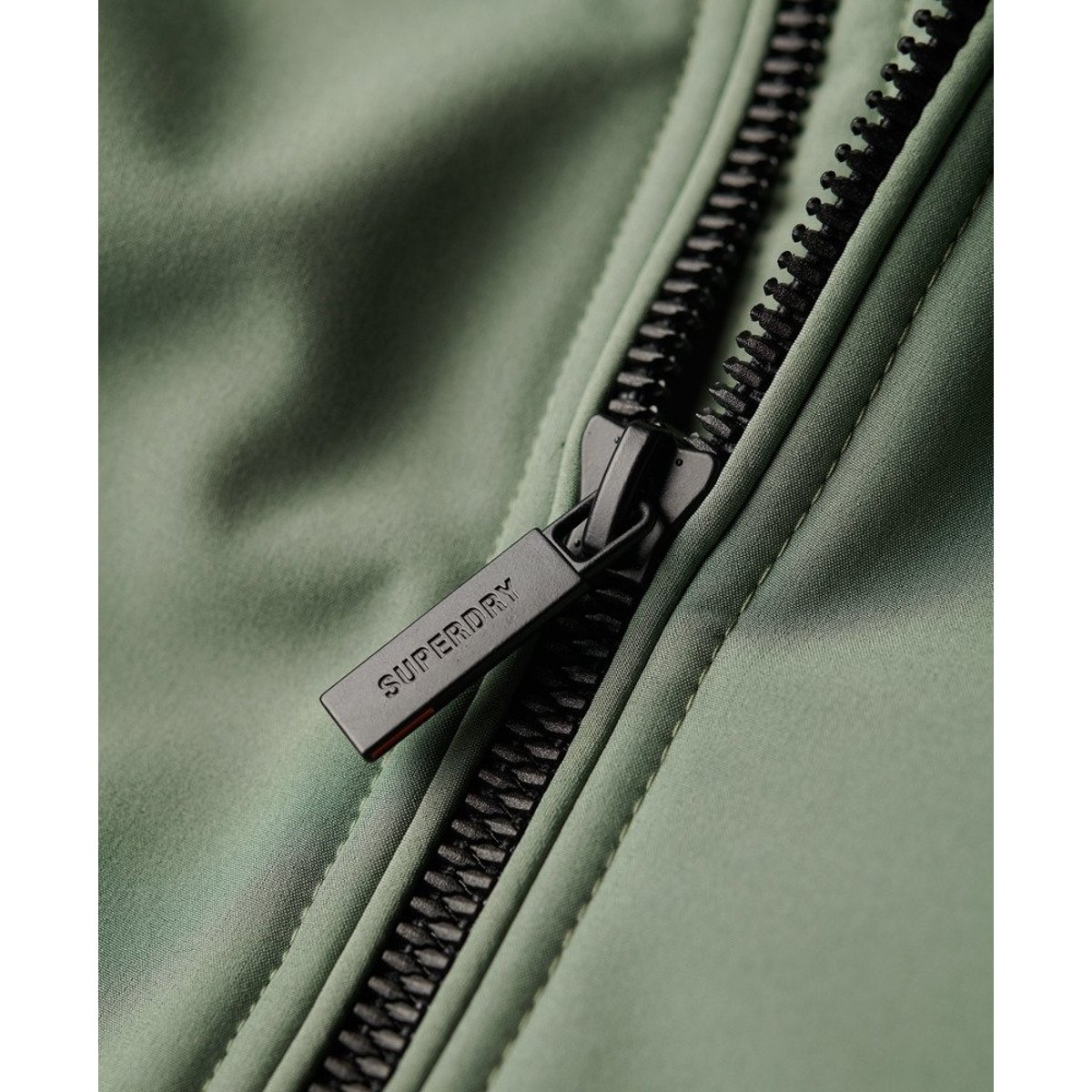 Veste à capuche Softshell Trekker kaki laurier, SUPERDRY
