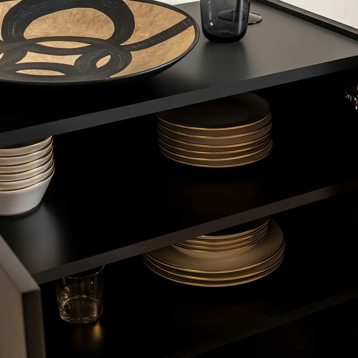 Buffet haut noir 2 portes à cannage organique VAREN noir, PIER IMPORT