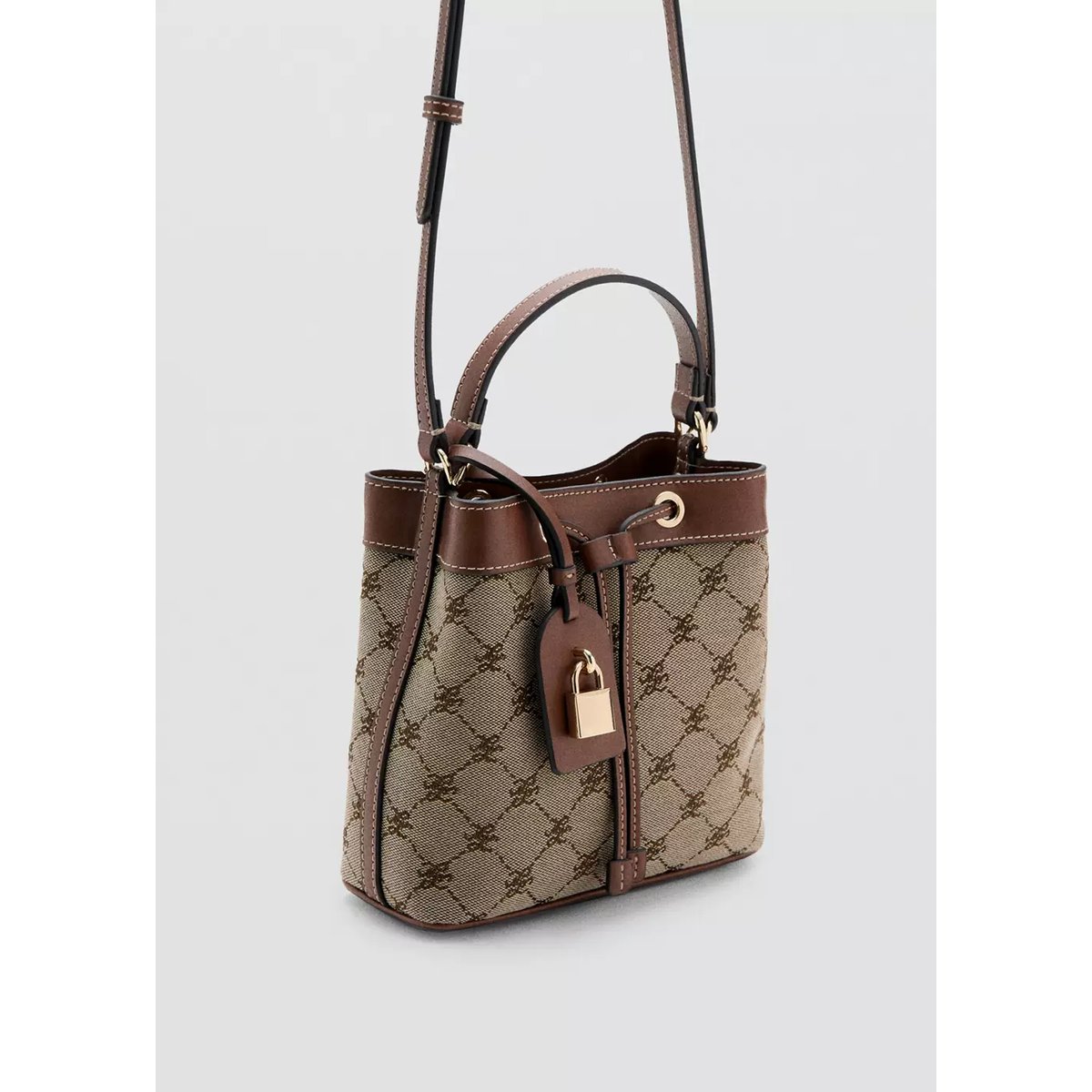 Sac seau avec logo jacquard marron moyen, MANGO
