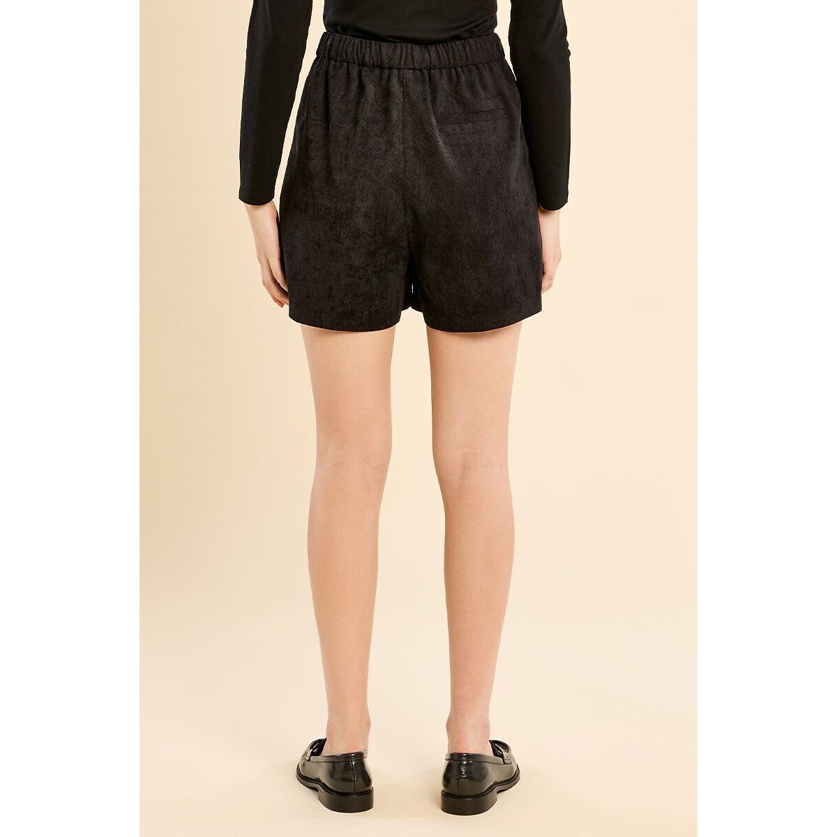Short en velours noir, MOLLY BRACKEN