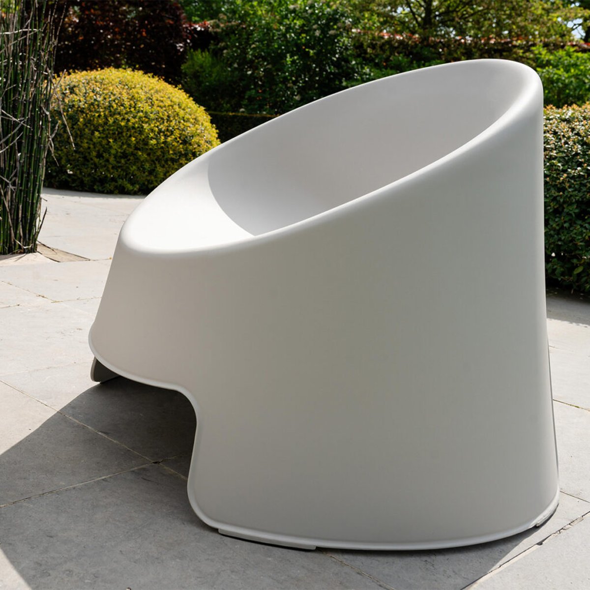 Fauteuil de jardin en résine Beige BARBARA grège, WILSA GARDEN