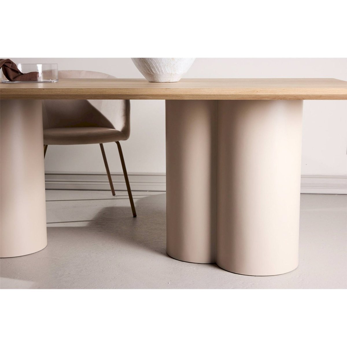 Table à manger chêne collection CONVALDER chêne blanchi et beige, RECOLLECTION