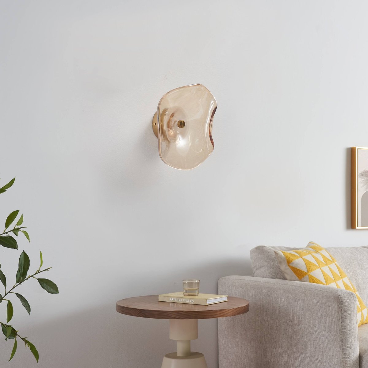 Applique LED verre ondulé - LYSA ambré et laiton, KOSILUM