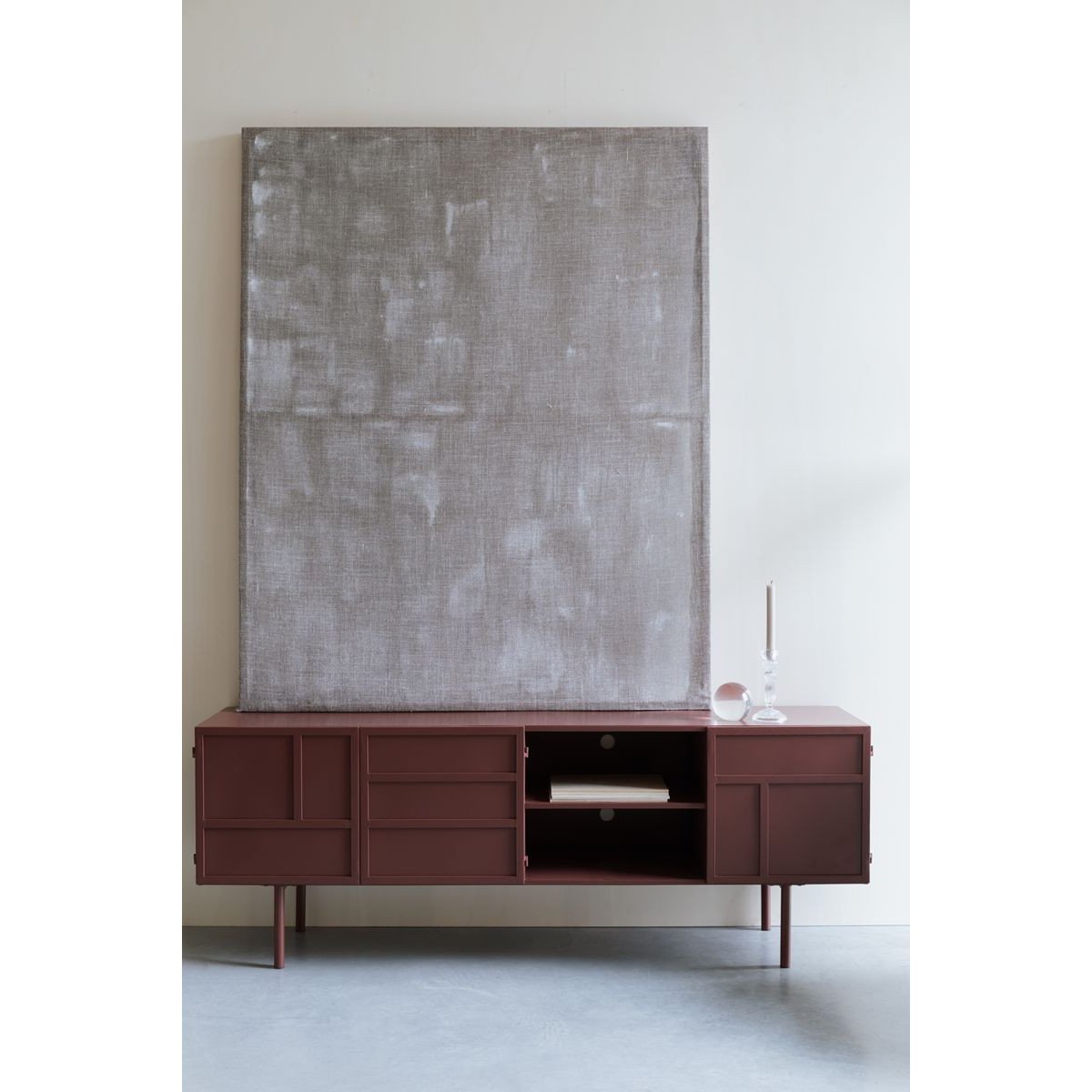 Meuble TV en métal, DAVIS rouge, BOITE A DESIGN