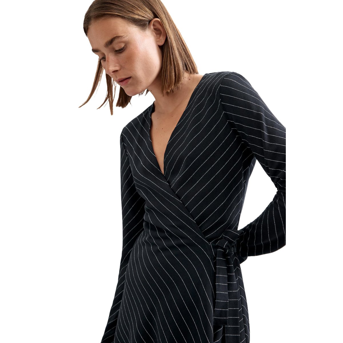 Robe décolleté en V à manches longues noir, DESIGUAL