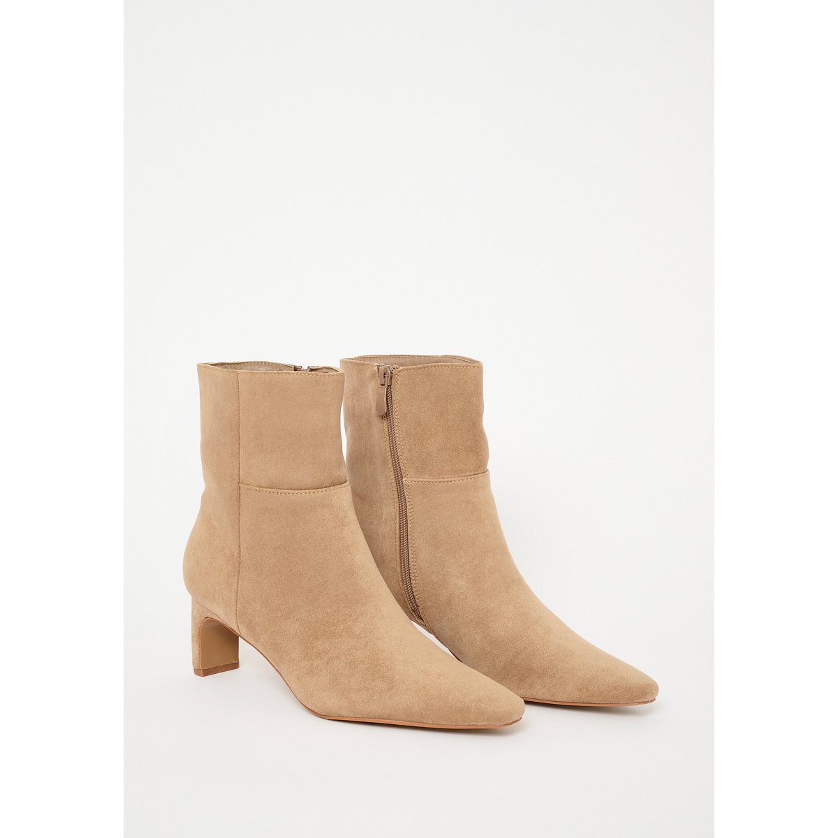 Bottines en suédine à talon taupe, LOLALIZA