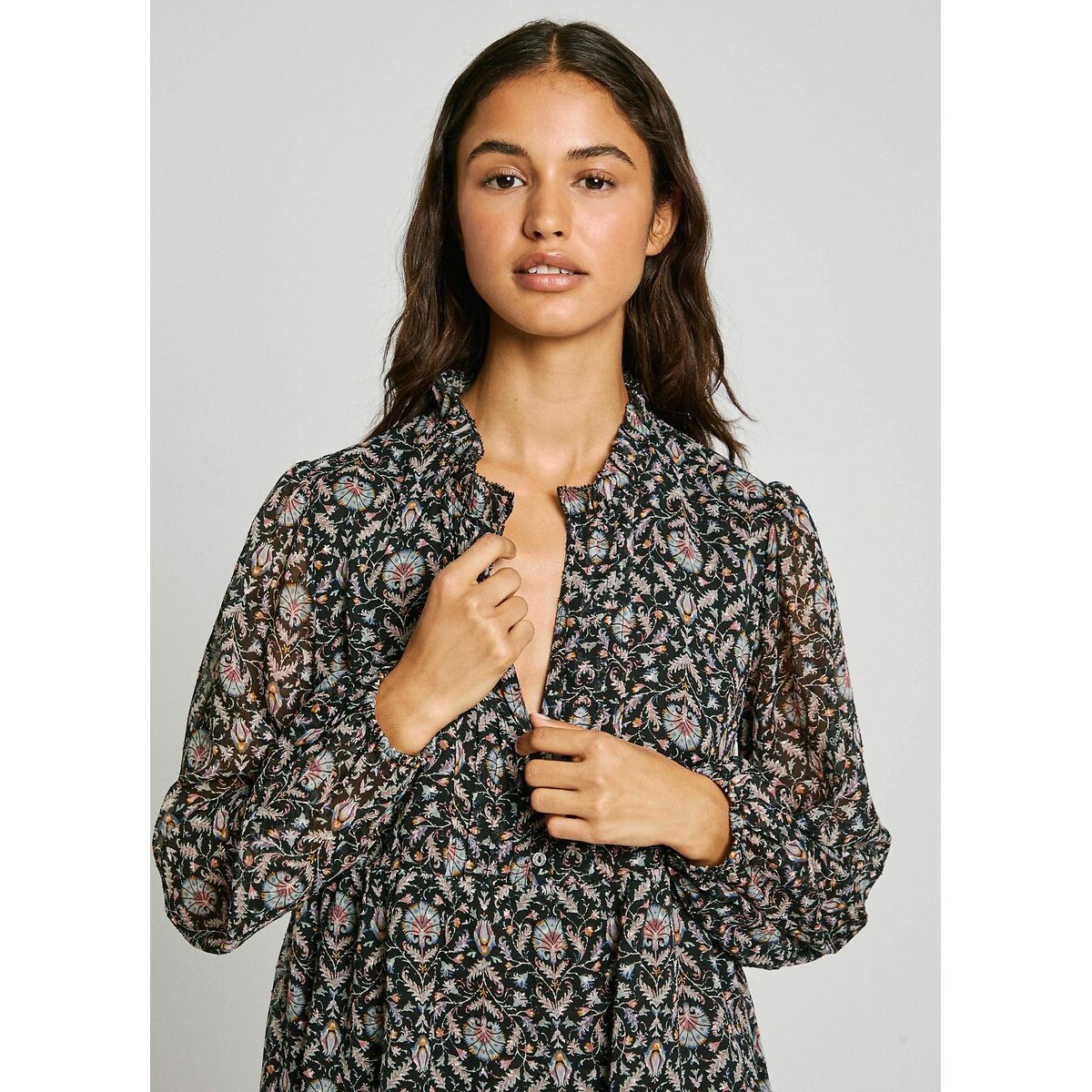 Robe fluide, manches longues en voile, col tunisie noir, PEPE JEANS