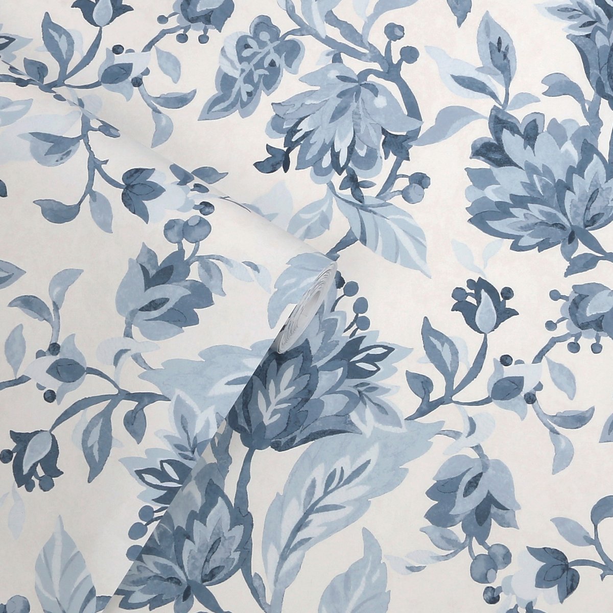 Papier peint fleuri Adwick trail bleu chambray, blanc, LAURA ASHLEY