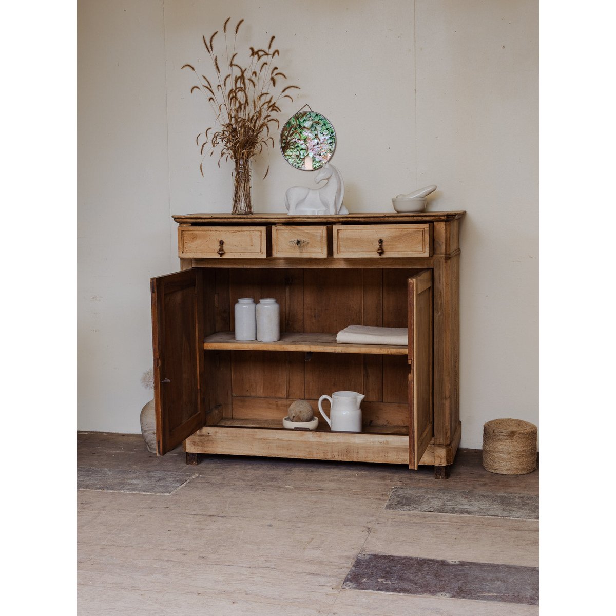 Buffet Louis-Philippe en bois Gilbert N°1574 - Bon état bois clair, DEBONGOUT